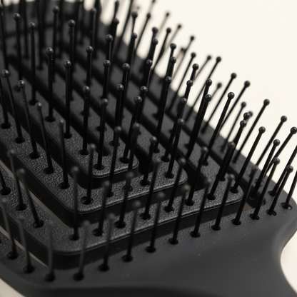 Gentleflow Glide & Detangler Combo™